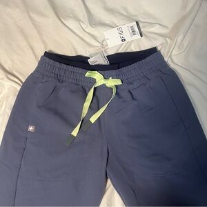 brand new with tags figs space grey and navy mari jogger scrub pants